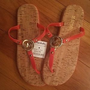 Size 9 Michael Kors sandle.